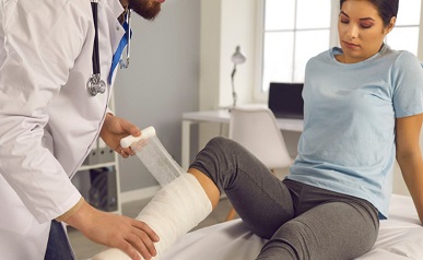 Emergency Orthopaedic Surgery